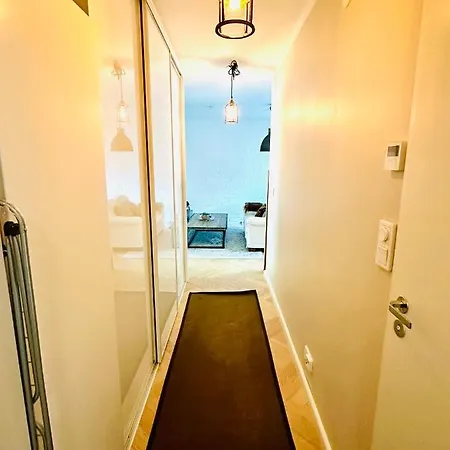 Beautiful In Ullanlinna Helsinki, Fully Furnished *